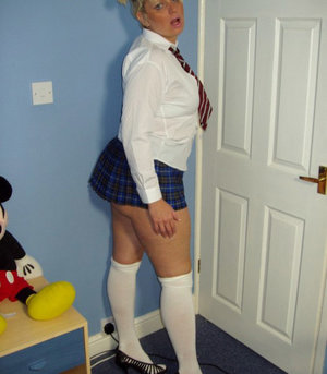 18 year old girl Agnes uncovers her perky tits as she gets completely naked